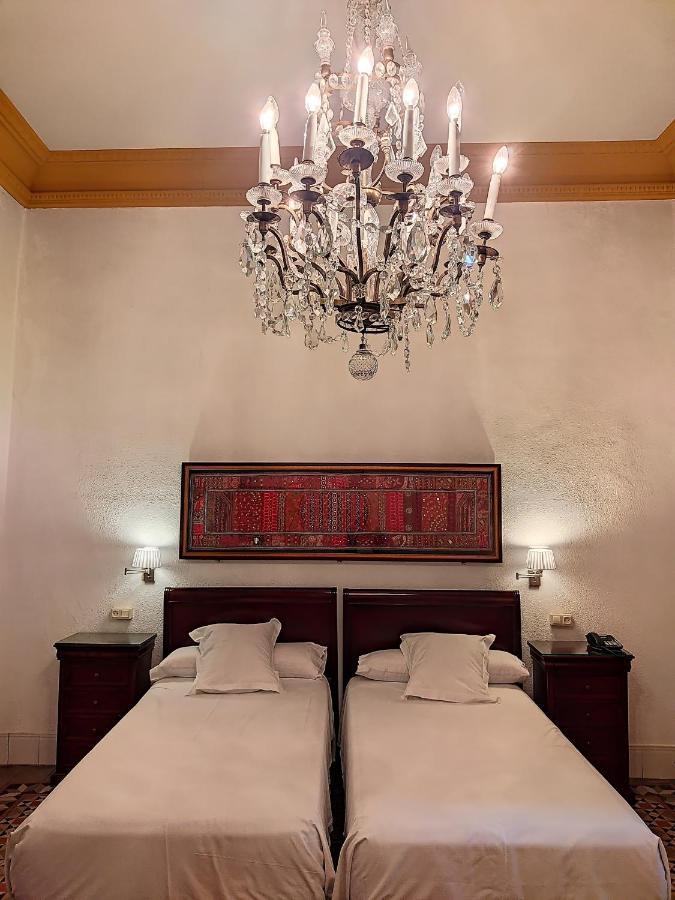 Hotel Simon Sevilla Bagian luar foto