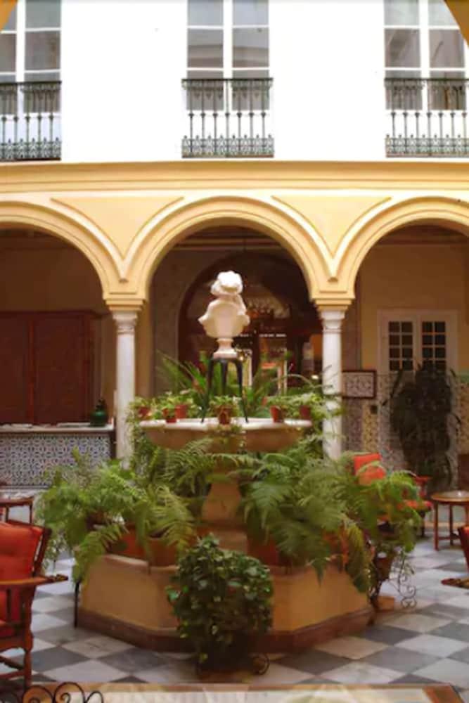 Hotel Simon Sevilla Bagian luar foto
